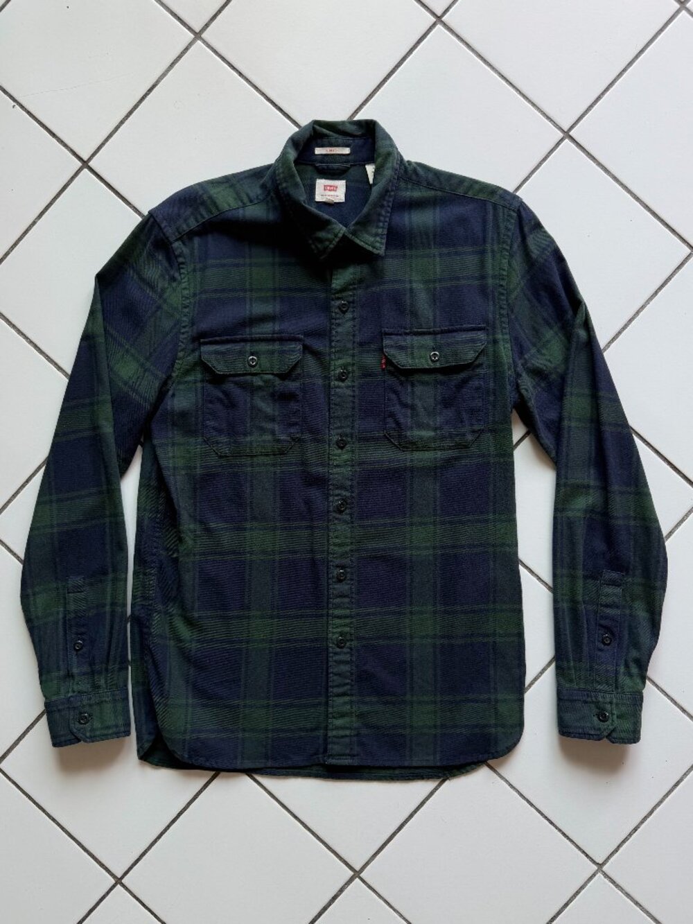 Levi’s Men’s green/navy Plaid Stretch Worker Shirt (M)